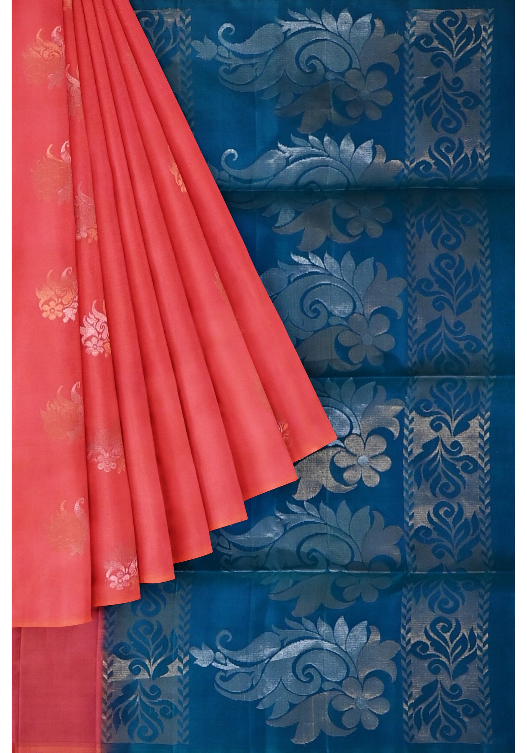 Heavy Designed Border Saree With Fancy Blouse – Cygnus Fashion